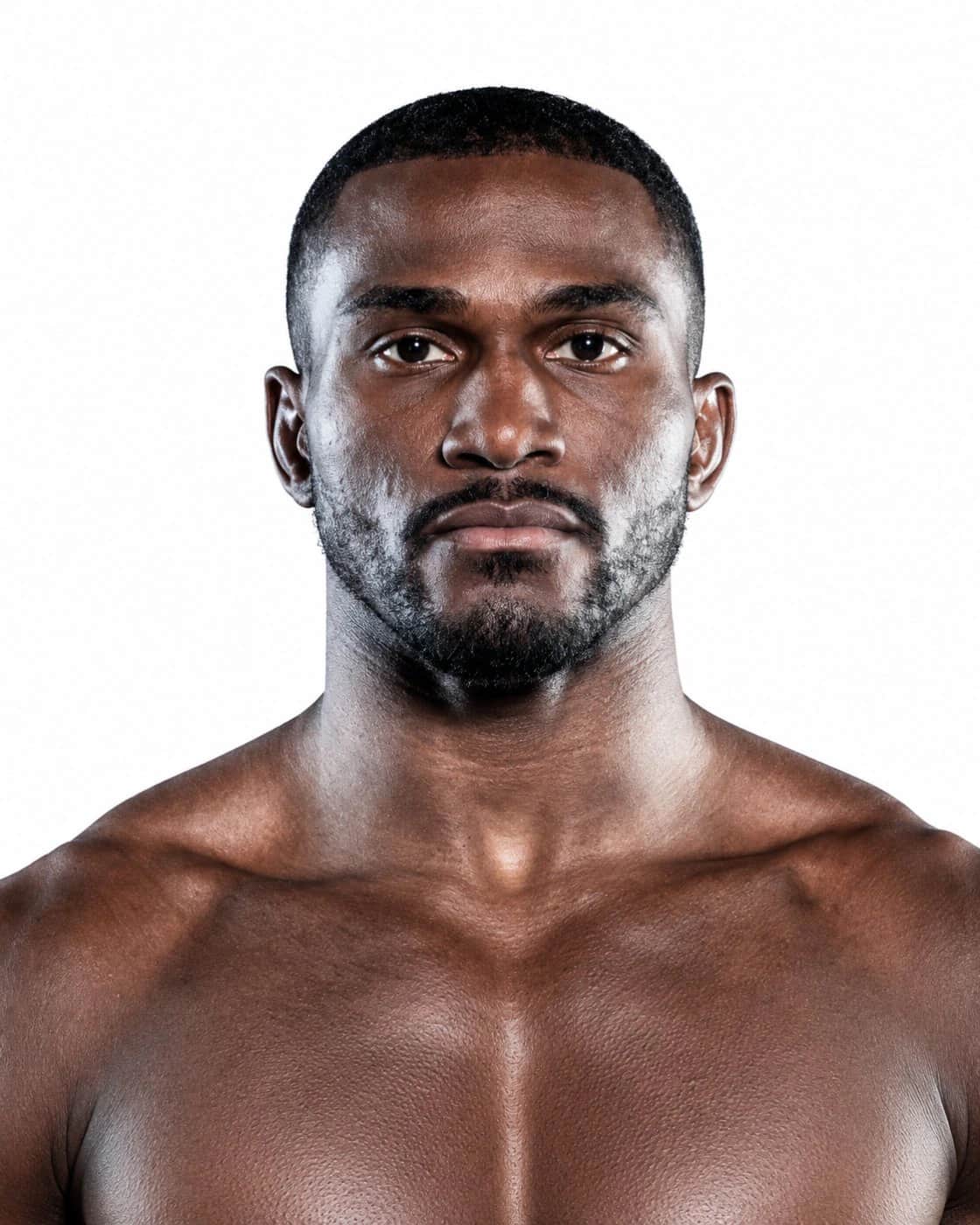 Michael Oliveira